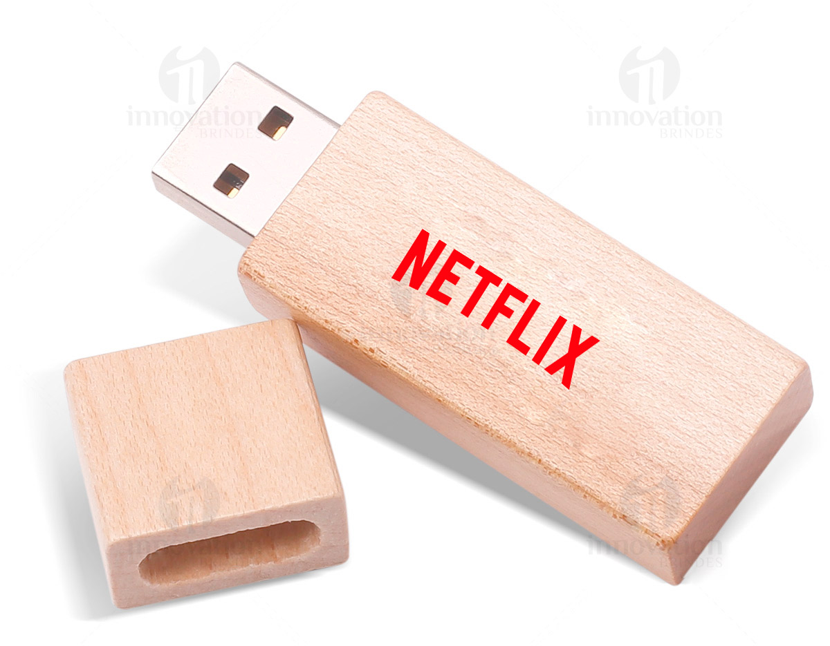 Pen drive 32GB de bambu com tampa de imã, frente e verso lisos.