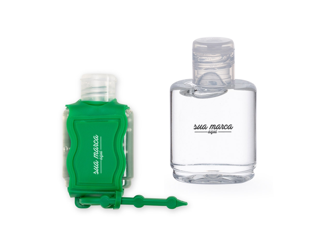 Chaveiro emborrachado com frasco de 35ml com Alcool Gel. Composição do Alcool em gel Aqua, Hydroxyethylcellulose, Aloe Barbadensis Leaf Extract Phenoxyethanol, Alcohol, Trisopropanolamine e Dimethicone.