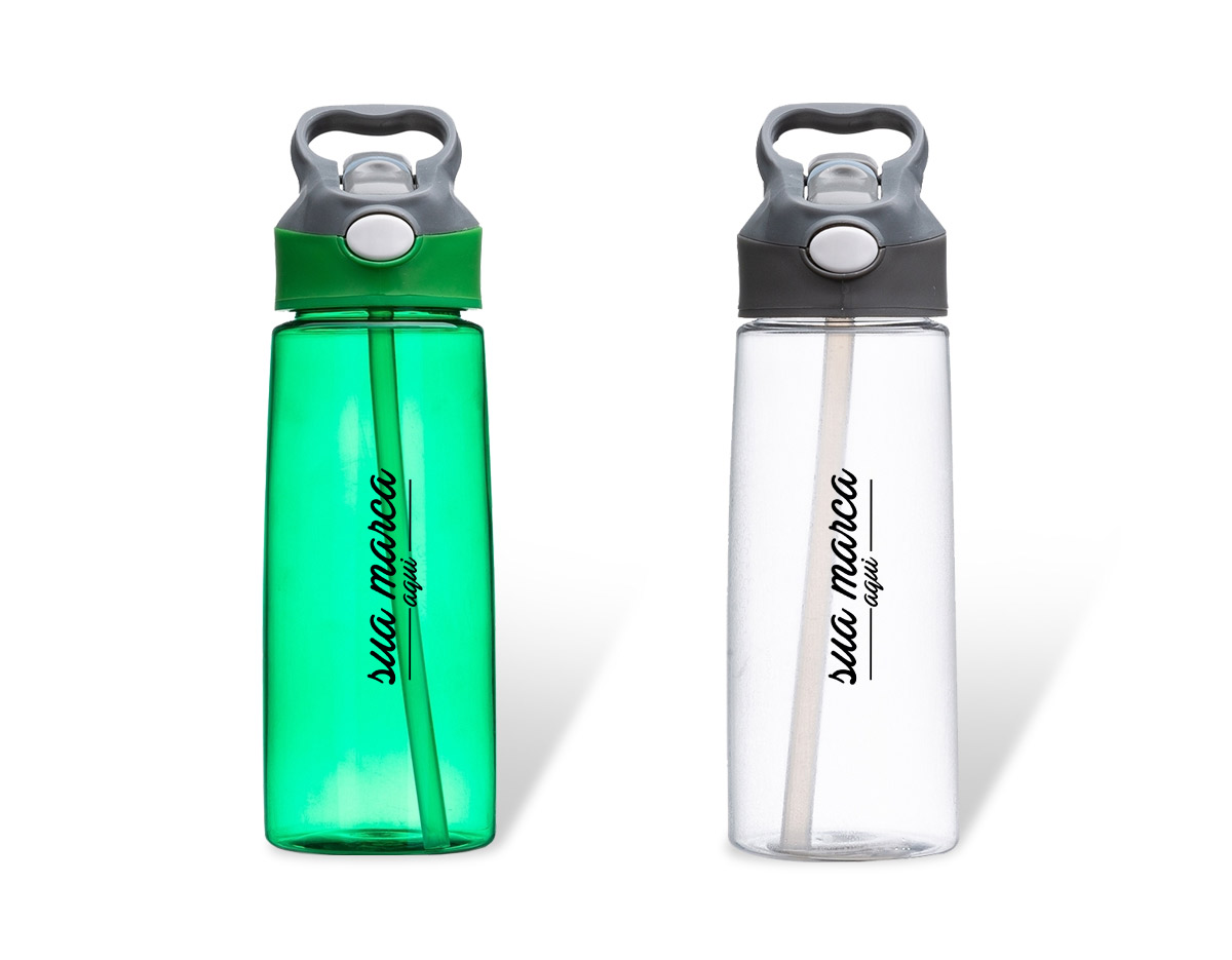 Squeeze 650ml plástico com acionador para abertura. Material plástico transparente, possui tampa rosqueável com alça e botão acionador com proteção plástica para o bico.