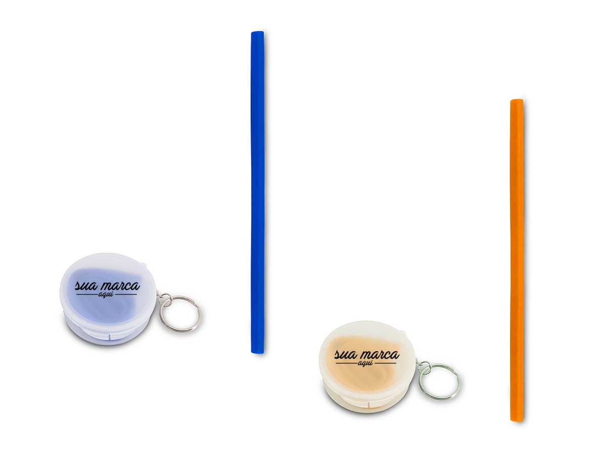 Canudo flexível de silicone em estojo plástico fosco com chaveiro.