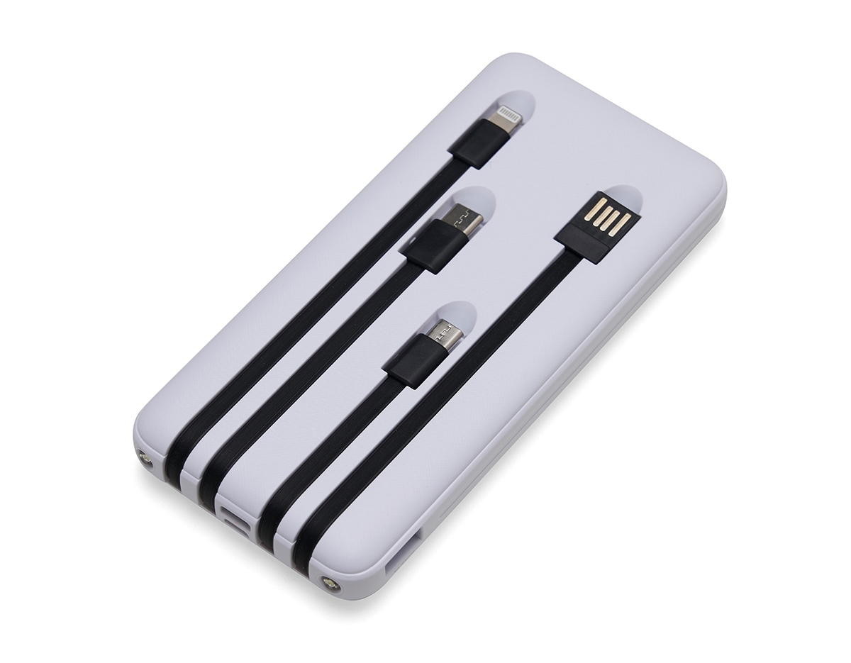 Carregador portátil de 10.000mAh com display digital indicador de bateria, contém duas lanternas de led e quatro cabos de saída acoplados, sendo: saída Lightning, saída Tipo-C, saída V8 e saída USB. O carregador possui uma porta USB dupla (entrada e saída) com carga rápida e outras duas portas de entrada: V8 e Tipo-C. Acompanha cabo USB.