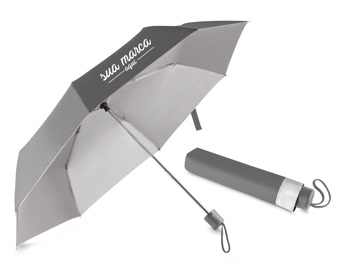 Guarda chuva com cabo plástico e haste de metal, com capa protetora, abertura manual, tecido poliéster, com oito varetas.
