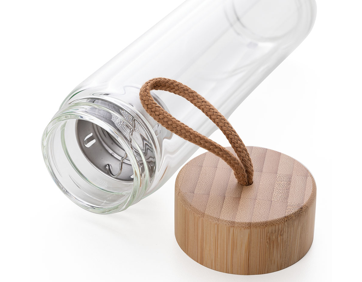 Garrafa de vidro borossilicato com parede dupla e capacidade de até 360 ml com infusor. Tampa rosqueável em bambu com anel de silicone para vedação e alça tipo corda.