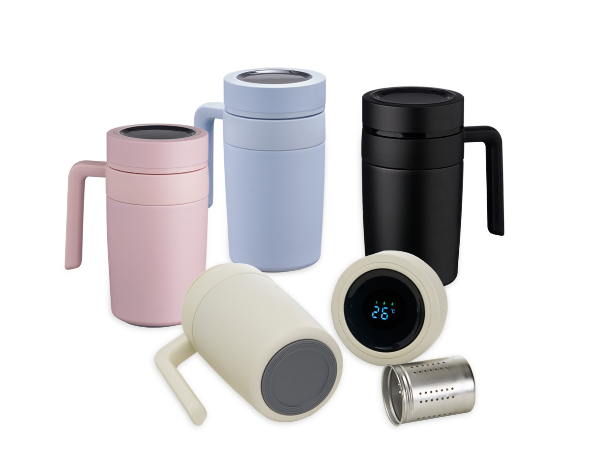 Caneca Térmica inox 500ml com infusor, e display LED com termômetro digital na tampa para indicar a temperatura do líquido.