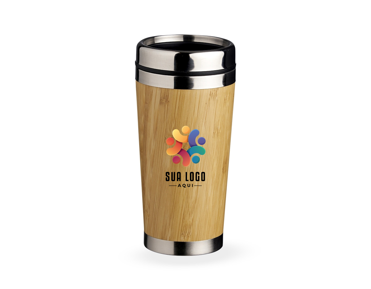 Copo Bambu de 500ml, parte interna em inox. Possui tampa com compartimento que pode ser aberto para beber.