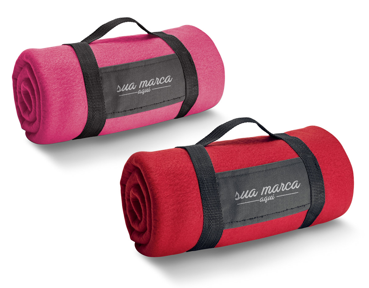 Manta em tecido polar (180 g/m²) com alça removível para facilitar o transporte