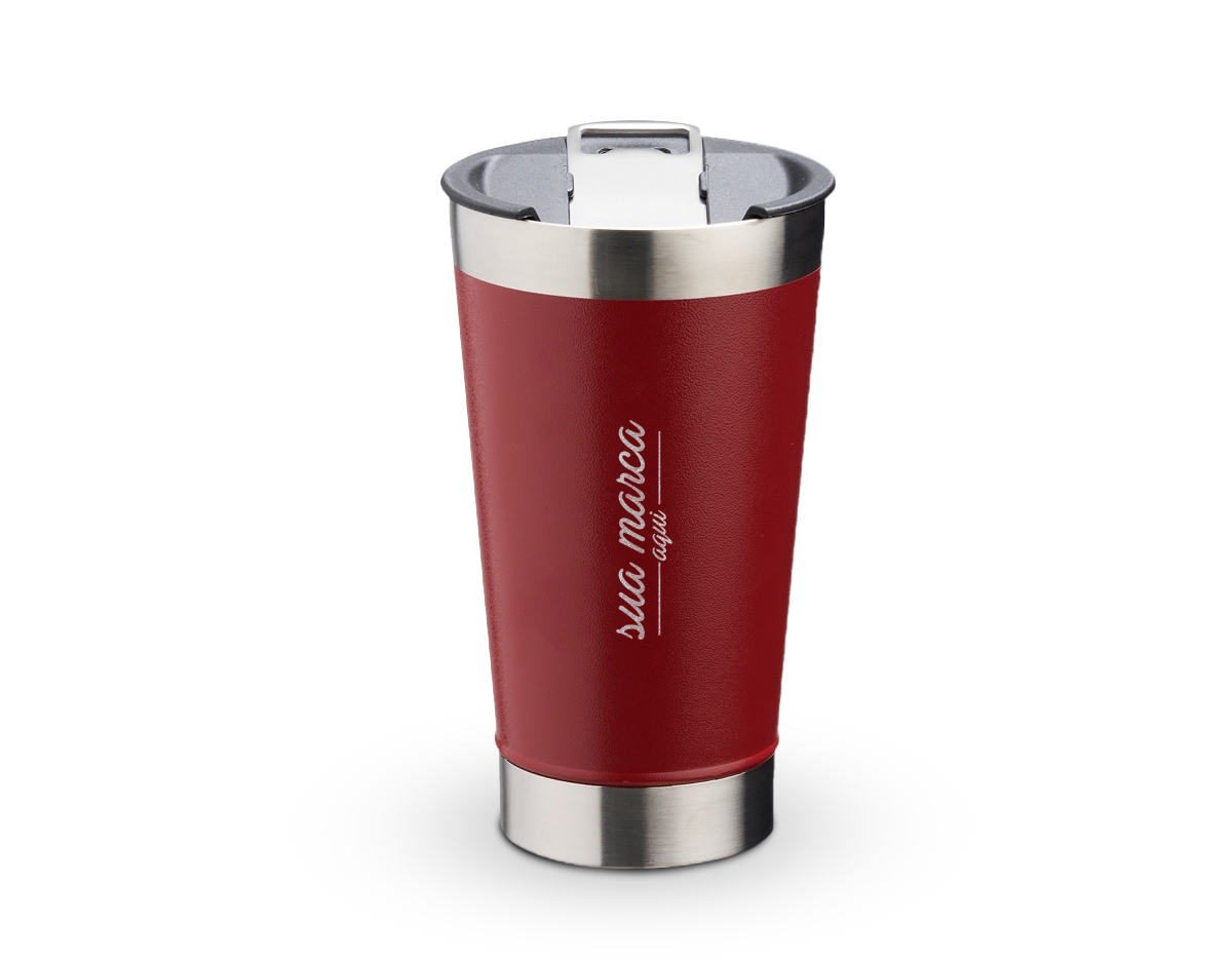 Copo térmico de inox com acabamento texturizado e capacidade 500ml, material livre de BPA. Contém tampa com abridor.