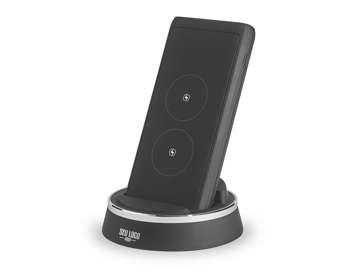 bateria portátil com uma base de carregamento em ABS e PC que permite simultaneamente ser usada como um carregador wireless. Capacidade de 10 000 mAh e potência de carregamento wireless de 10W.