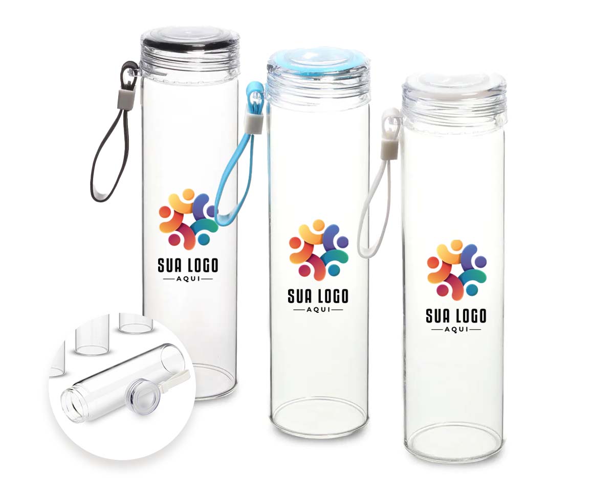 Garrafa em vidro borossilicato com capacidade de 400ml. Alça de transporte em silicone. Tampa de plástico rosqueável com anel de silicone.

