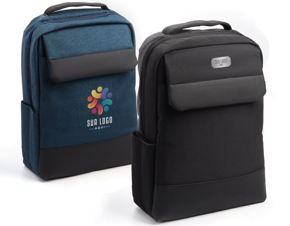 Mochila p/ Notebook em tecido poliéster
arte externa:
Bolso frontal com ziper.
Bolso pequeno na lateral direita.
Conector USB. Alça de mão. Alça de ombro acolchoada.
Engate para mala de viagem.
Parte interna:
Compartimento acolchoado p/ notebook até 15 polegadas.