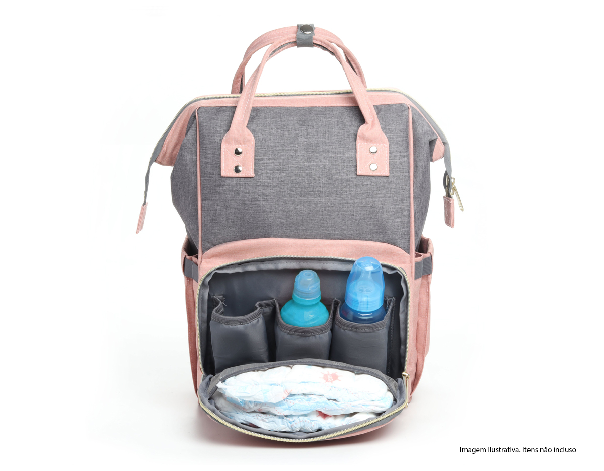 Mochila maternidade em poliéster parte externa: Compartimento com divisórias internas, alça para encaixe para carrinho de bebê, 2 bolsos laterais, bolso frontal com divisórias internas com zíper, alça de mão, compartimento com zíper nas costas da mochila.Parte interna: Compartimento com seis divisórias, sem compartimento para notebook.

