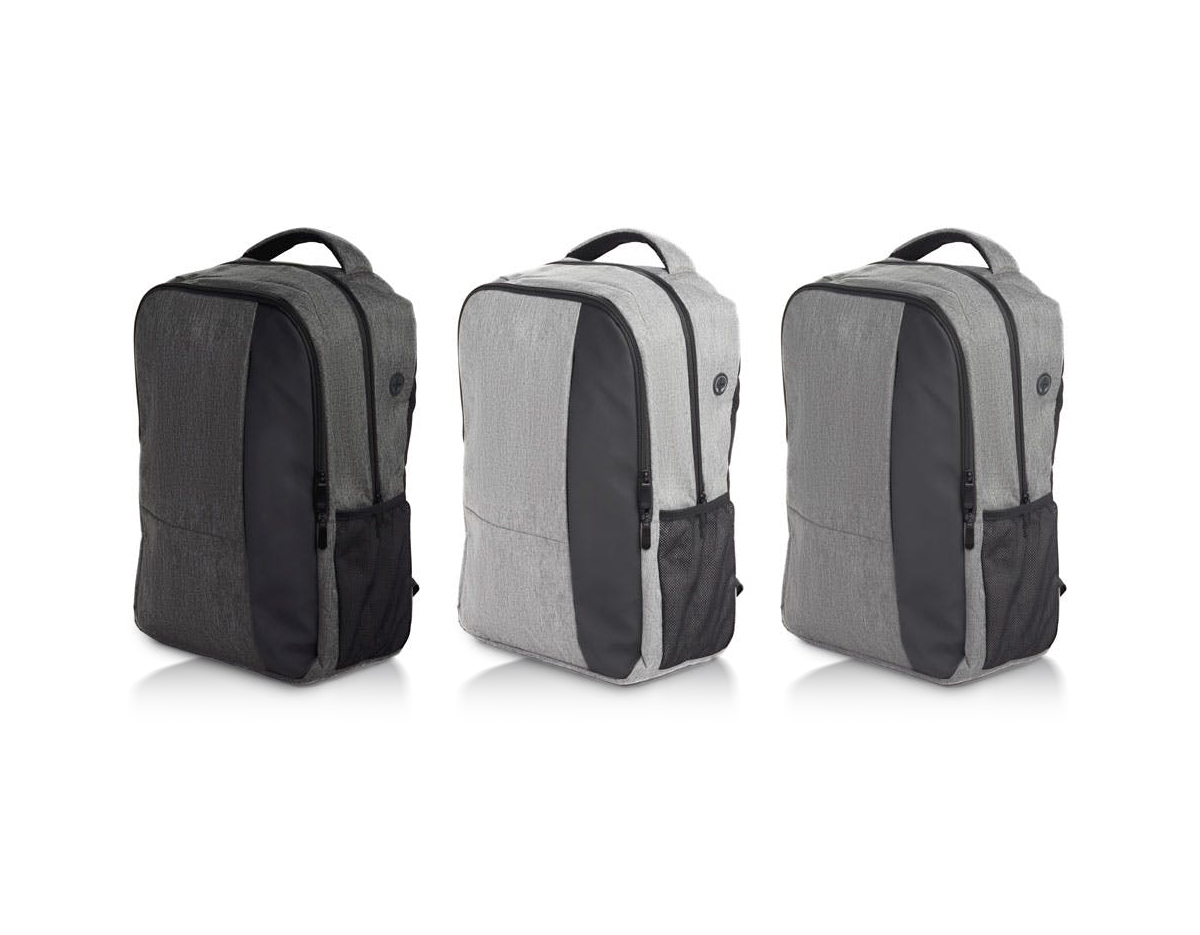 Mochila para notebook em tecido poliéster 300D
Parte externa: 2 compartimentos, 2 bolsos laterais. Saída USB e fone de ouvido. Alça de mão e ombro acolchoada.
Parte interna: Divisórias internas para canetas, documentos, telefone celular e porta chaves. Compartimento acolchoado para notebook de até 15