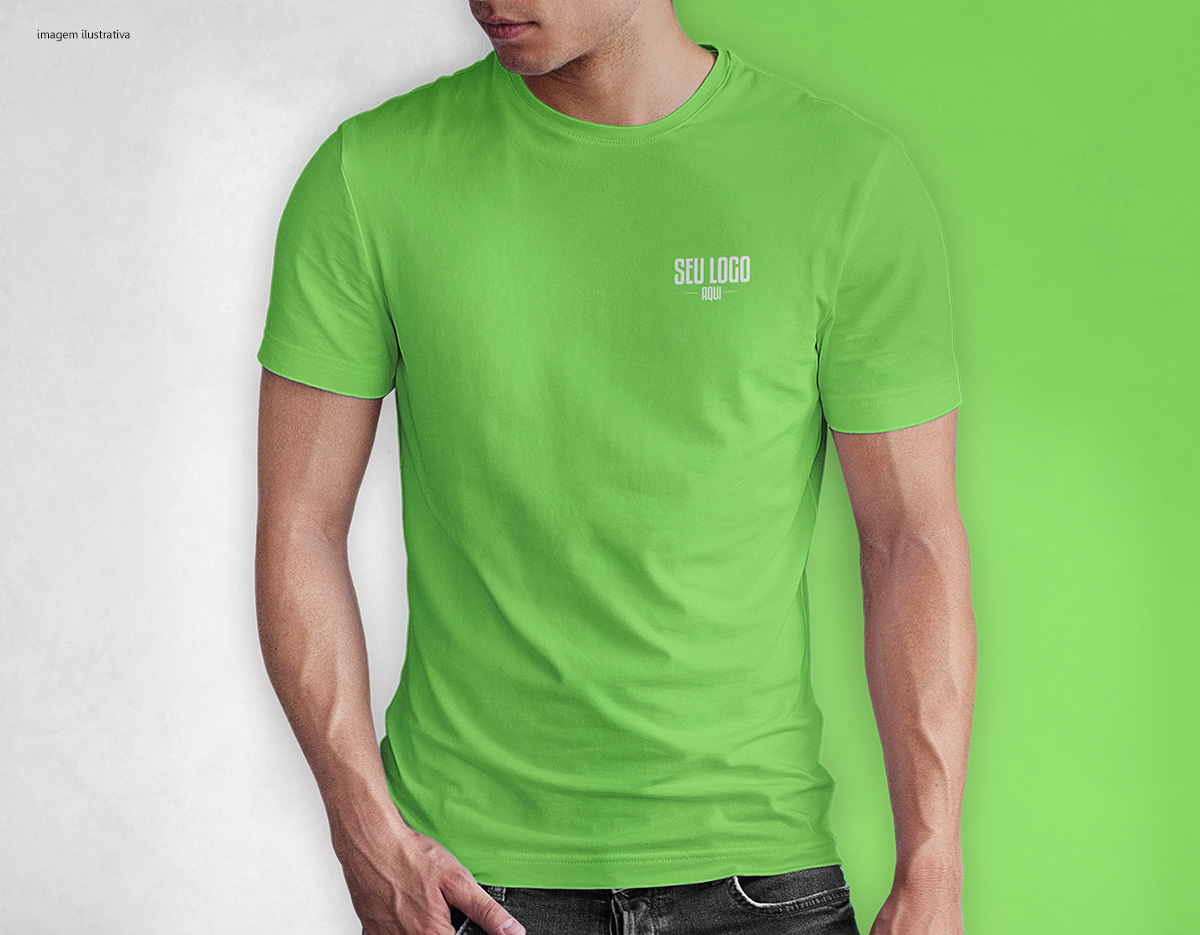 Camiseta tradicional, confeccionada em tecido meia malha, 100% algodão (165 g/m2) e com fio 30/1 misto. Com gola em ribana 1,5X1,5 com fita de reforço  e com costura dupla nas mangas, barra de fundo e laterais. Tamanhos: P, M, G, GG e XGG.