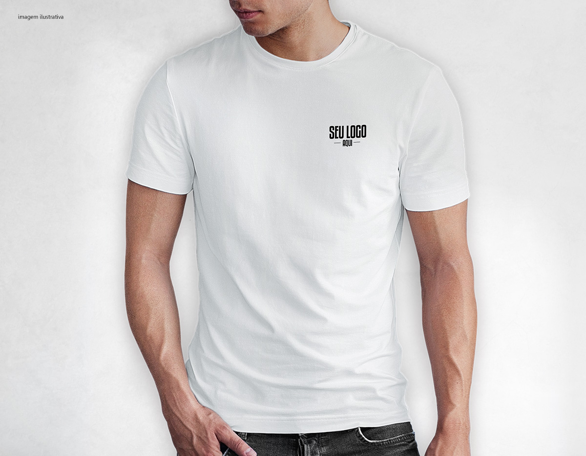 Camiseta tradicional, confeccionada em tecido meia malha, 100% algodão (165 g/m2) e com fio 30/1 misto. Com gola em ribana 1,5X1,5 com fita de reforço  e com costura dupla nas mangas, barra de fundo e laterais. Tamanhos: P, M, G, GG e XGG.