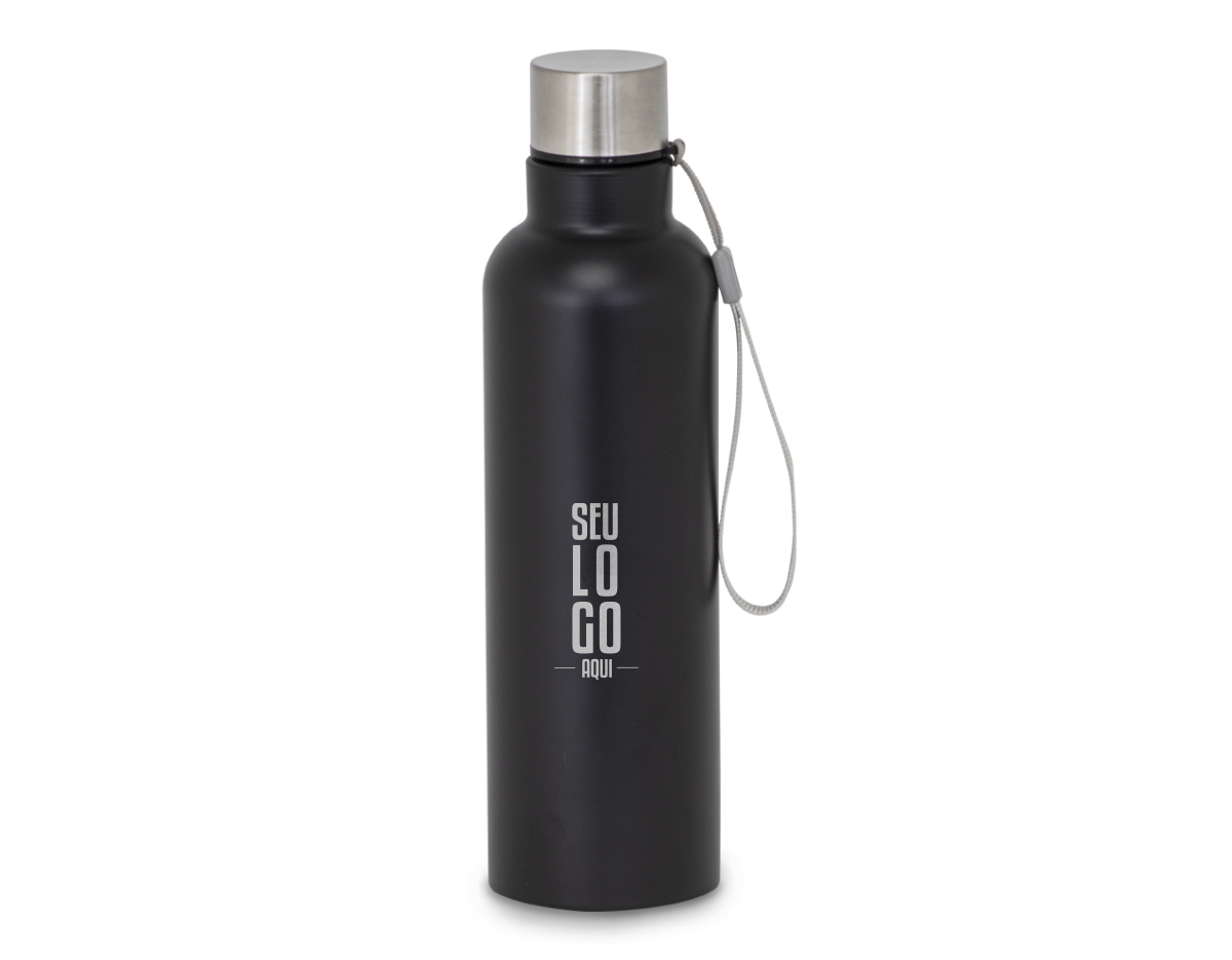 Garrafa Inox 900ml. Acompanha tampa plástica com revestimento em inox e cordão para transporte.