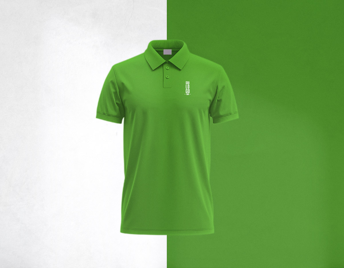 Camiseta modelo Polo , confeccionada em tecido piquet dust , pala com dois botões , acabamento interno com costura ombro a ombro , mangas curtas com punho .