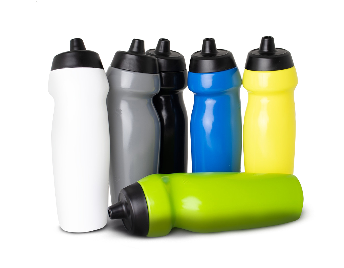 Squeeze de plástico 640 ml livre de BPA, com design ergonômico, contém tampa rosqueável e bico de válvula à prova de vazamentos, garantindo segurança contra derramamentos durante os movimentos. Para liberar o líquido, basta apertar o squeeze, permitindo que o líquido seja liberado e fechado automaticamente.