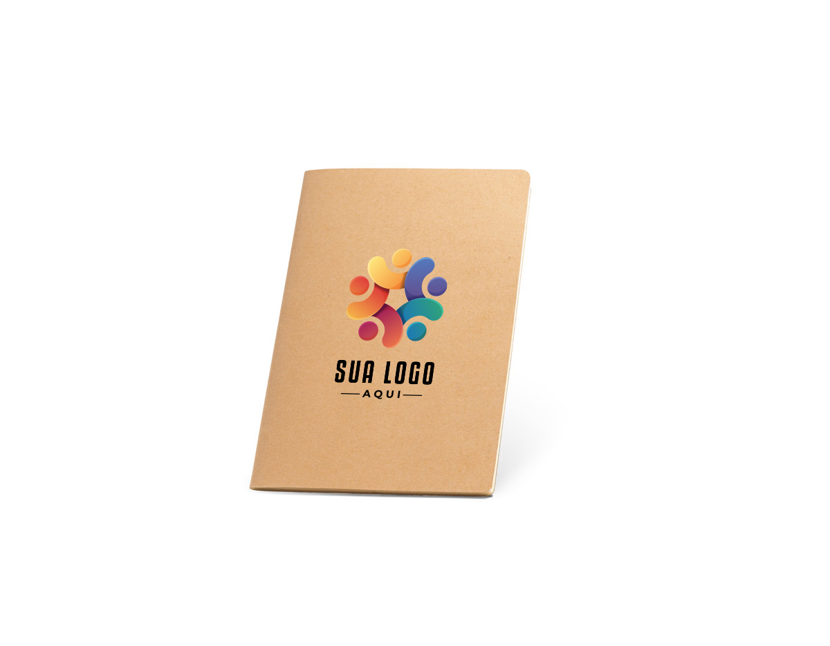 Caderno A5 de capa flexível em cartão (250 g/m²) e cantos redondos. Com 40 folhas lisas, costuradas, em papel reciclado proveniente de gestão florestal sustentável. 140 x 210 mm
