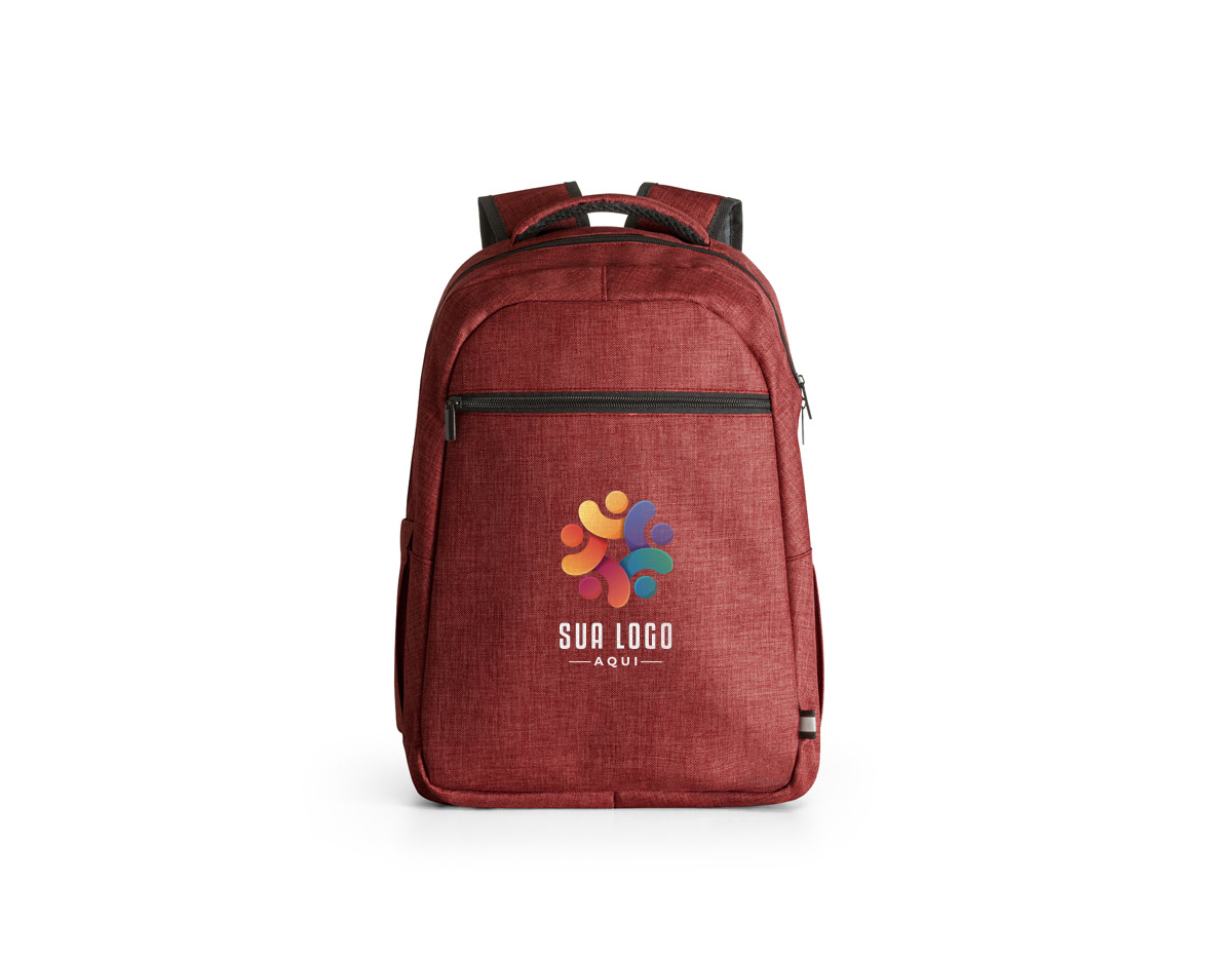 Mochila para notebook em 600D de alta densidade com compartimento principal para notebook até 15". Contém bolsos laterais em tela e um bolso frontal com zíper. Parte posterior e alças almofadadas que incorporam alça para trolley em caso de necessidade. Elemento refletor na parte frontal da mochila. Capacidade até 17 L. 320 x 420 x 150 mm