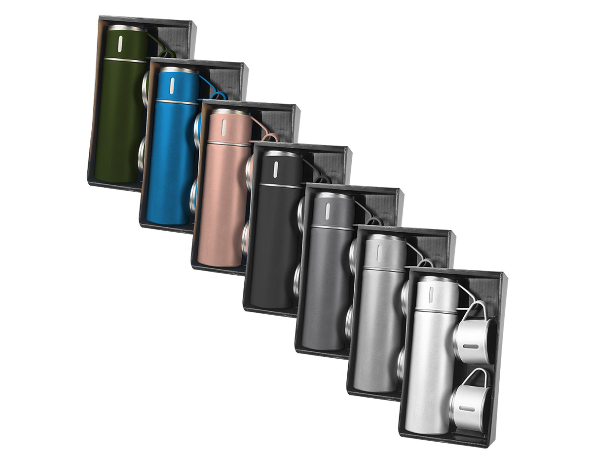 Garrafa térmica em aço inox com capacidade de até 500ml.  Acompanha 3 copos térmicos, um deles já acoplado na garrafa, como tampa.