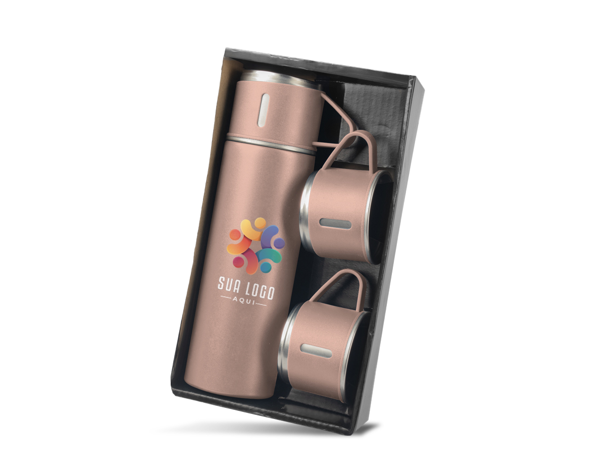 Garrafa térmica em aço inox com capacidade de até 500ml.  Acompanha 3 copos térmicos, um deles já acoplado na garrafa, como tampa.