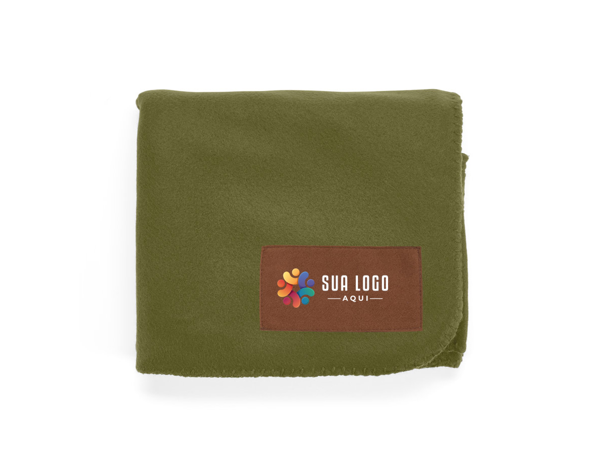 Manta em tecido polar, 100% poliéster reciclado (100% rPET), com área para personalização em microfibra. Fornecido em saco de tecidos 100% reciclado (70% algodão reciclado e 30% poliéster reciclado), com gramagem de 140 g/m². 1600 x 1200 mm | Saco: 400 x 320 mm