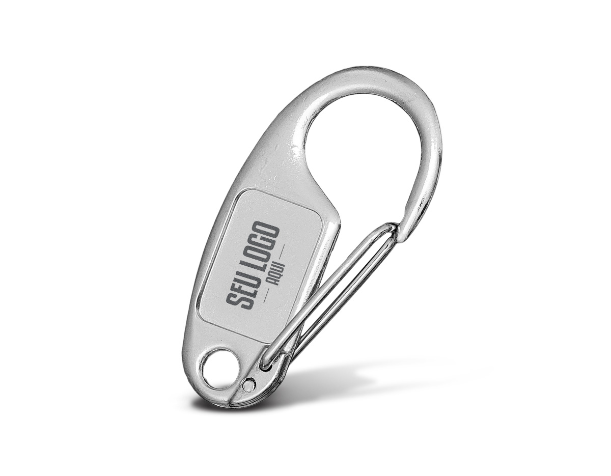 O chaveiro mosquetão anzol é uma peça versátil e resistente, ideal para quem busca praticidade no dia a dia. Seu design inspirado em um anzol proporciona um visual único, enquanto o mosquetão permite prender facilmente em bolsas, mochilas ou chaveiros. Compacto e funcional, é perfeito para organizar e transportar pequenos objetos com segurança.