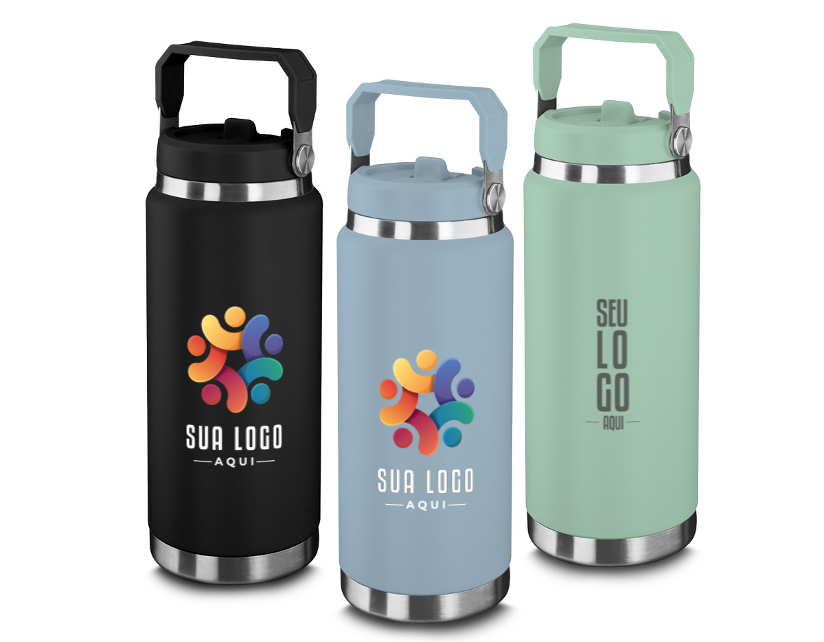 Mantenha as bebidas na temperatura ideal com a garrafa térmica de 900ml em aço inox, feita para quem leva a hidratação a sério! Com parede dupla que conserva a temperatura por muito mais tempo, ela oferece a praticidade do bico flip + canudo, para que você se refresque a qualquer momento, com ainda mais praticidade e conforto. A tampa é rosqueável, têm alça em plástico tornando o transporte mais fácil e seguro, enquanto o anel de silicone garante uma vedação completa, evitando vazamentos e preservando o sabor de cada gole.