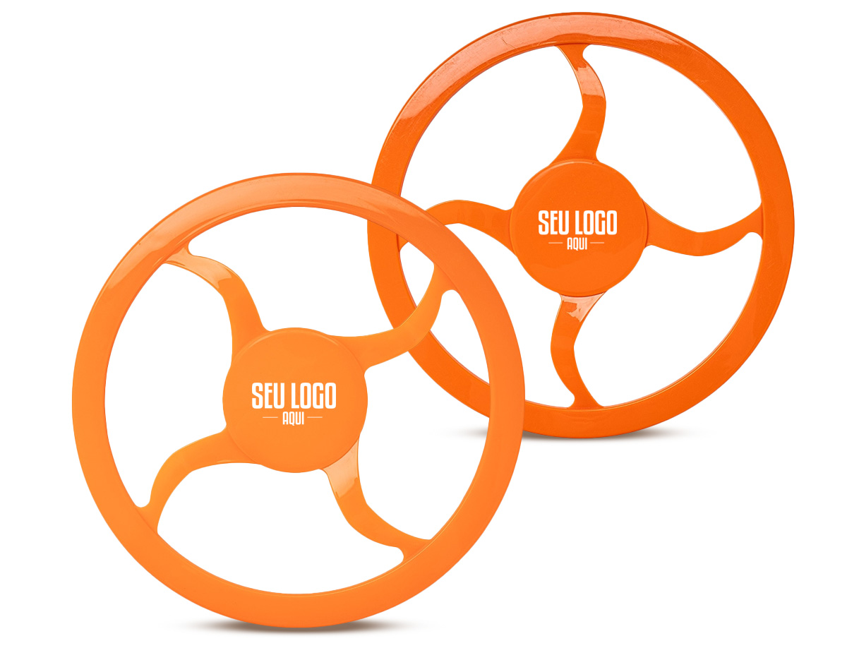 Garanta momentos de pura diversão e interação com o seu pet com o nosso frisbee colorido! Disponível em diversas cores vibrantes, ele é perfeito para brincadeiras ao ar livre, estimulando a atividade física e melhorando a sua saúde e a do seu melhor amigo. Feito com plástico, é fácil de lançar e confortável para o pet segurar. Torne os passeios ainda mais animados e proporcione ao seu amigão uma experiência cheia de energia e alegria!