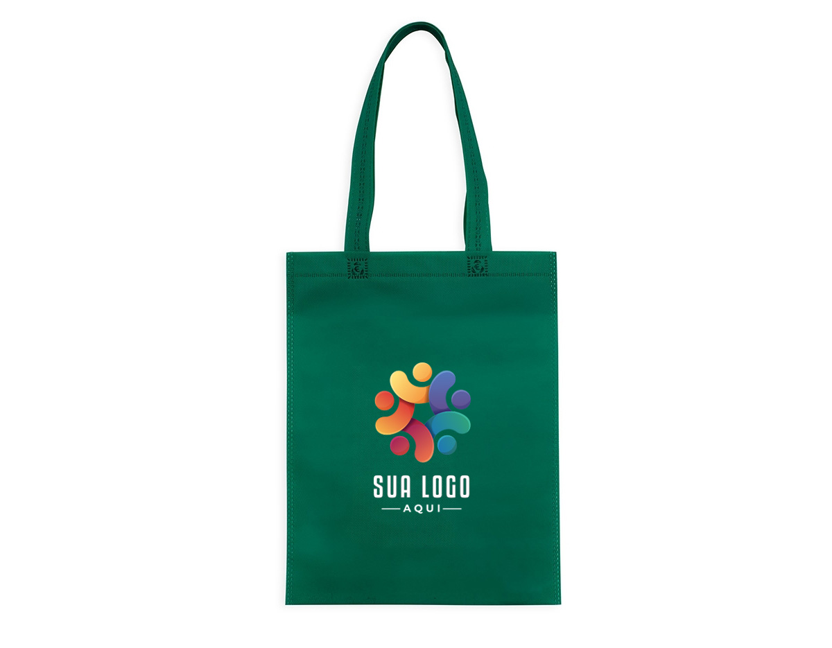 Sustentabilidade que fortalece marcas! A sacola TNT biodegradável é a escolha ideal para empresas que querem promover sua marca com consciência ambiental. Feita em polipropileno Bio com aditivo P-Life, ela se decompõe de forma responsável, reduzindo o impacto no meio ambiente. Sustentável e resistente, as sacolas possuem estrutura termo selada, proporcionando mais resistência e segurança no transporte. Testada pelo RISE e certificada conforme a norma SASO 2879.