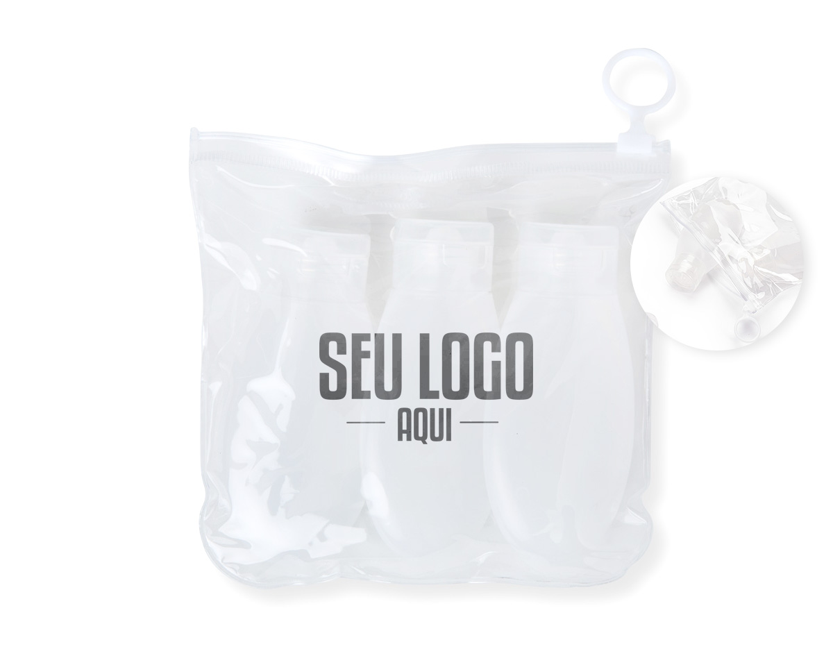 O kit viagem 3 peças é a escolha perfeita para quem busca praticidade e organização durante as viagens. O conjunto inclui três frascos plásticos de 60ml, ideais para transportar líquidos e produtos de higiene pessoal, respeitando as normas de segurança para viagens aéreas. O estojo de PVC com ziplock mantém os itens organizados e seguros, além de evitar que a umidade espalhe para a área externa, caso os itens estejam molhados.