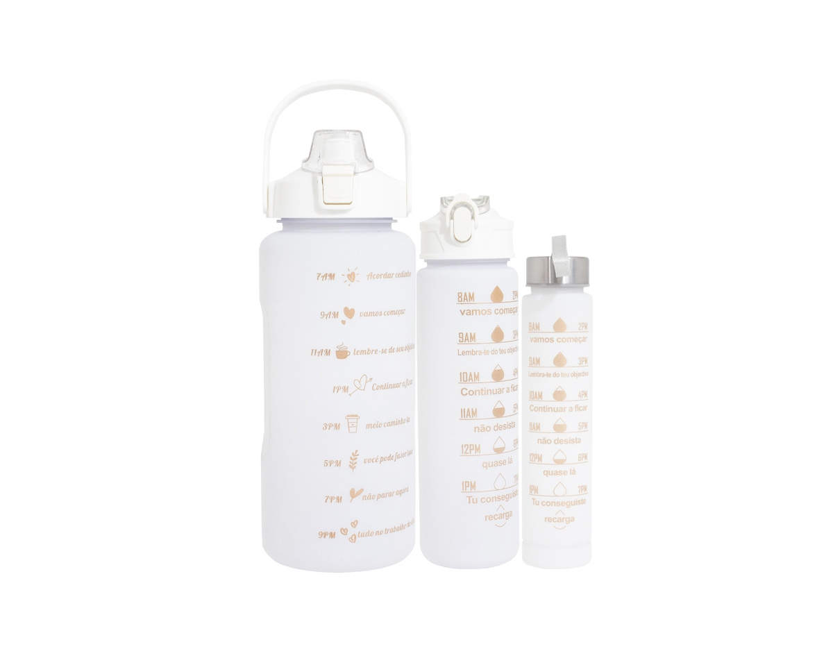 Garrafa térmica inox de 450ml com parede dupla e infusor, ideal para conservar bebidas quentes ou frias por mais tempo. Com design moderno e funcional, é perfeita para o dia a dia, mantendo sua bebida na temperatura ideal. Reutilizável e durável, é uma excelente escolha para quem busca praticidade e sustentabilidade. 