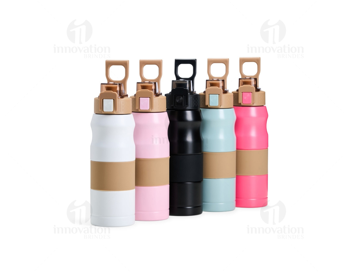 A squeeze térmica que vai te acompanhar em todos os momentos! Com 450ml de capacidade, ela é feita em inox SUS 304, trazendo resistência e praticidade para o dia a dia. A tampa rosqueável plástica com trava garante aquele toque de segurança, e a alça flexível facilita o transporte para qualquer lugar. Além disso, conta com um detalhe emborrachado removível, oferecendo uma pegada firme. Leve, prática e cheia de estilo para uma hidratação com muito mais conforto!
