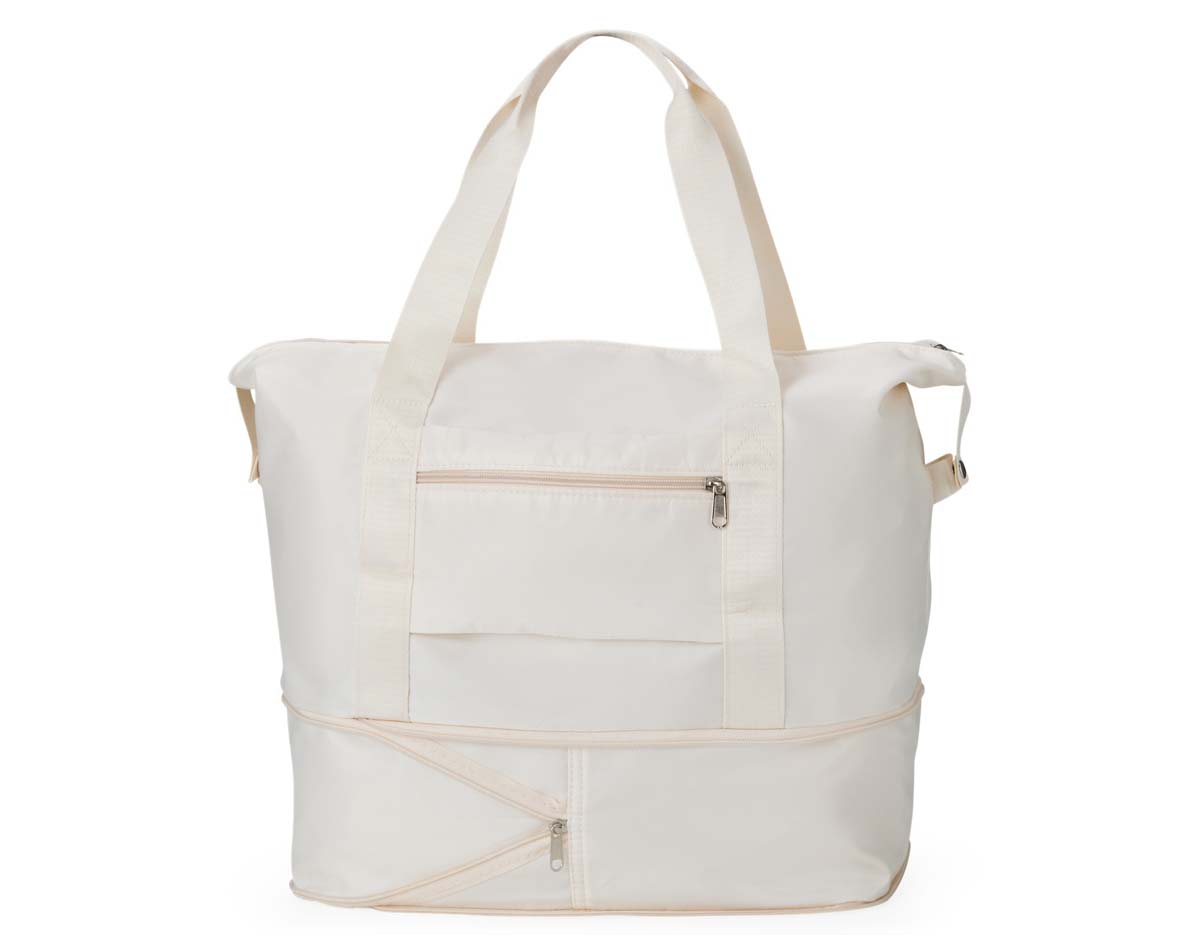 Muito mais espaço e praticidade em uma só bolsa esportiva para carregar equipamentos, calçados e roupas até academias, quadras, estúdios ou viagens em geral. Feita em poliéster resistente à água, ela possui um compartimento expansível que, quando aberto em zíper, aumenta a capacidade máxima da bolsa para até 26 litros. Além do amplo espaço interno com direito a bolso para organização de objetos menores, também apresenta bolso externo com área para o encaixe de alças de malas de viagem e, com isso, é possível criar combinações práticas em deslocamentos.