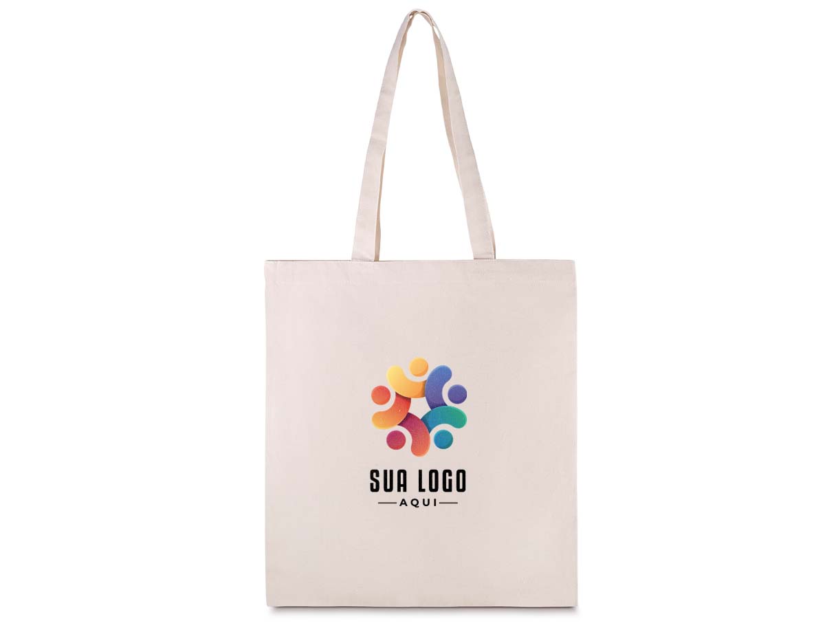 Sacola em algodão cru 140g/m², resistente, leve e sustentável. Ideal para o dia a dia, compras, eventos, feiras e ações promocionais. Possui excelente área para personalização, sendo uma opção ecológica que valoriza sua marca e contribui para a preservação do meio ambiente. Prática e versátil para diversas ocasiões.