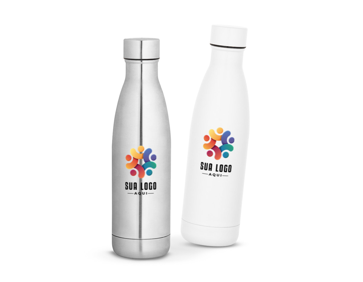 Garrafa para sublimação em aço inox com parede dupla, isolada a vácuo. A tampa incorpora um sistema de vácuo para melhor conservação da temperatura. Capacidade até 800 mL. Fornecido em caixa presente. Certificação EU Food Grade.