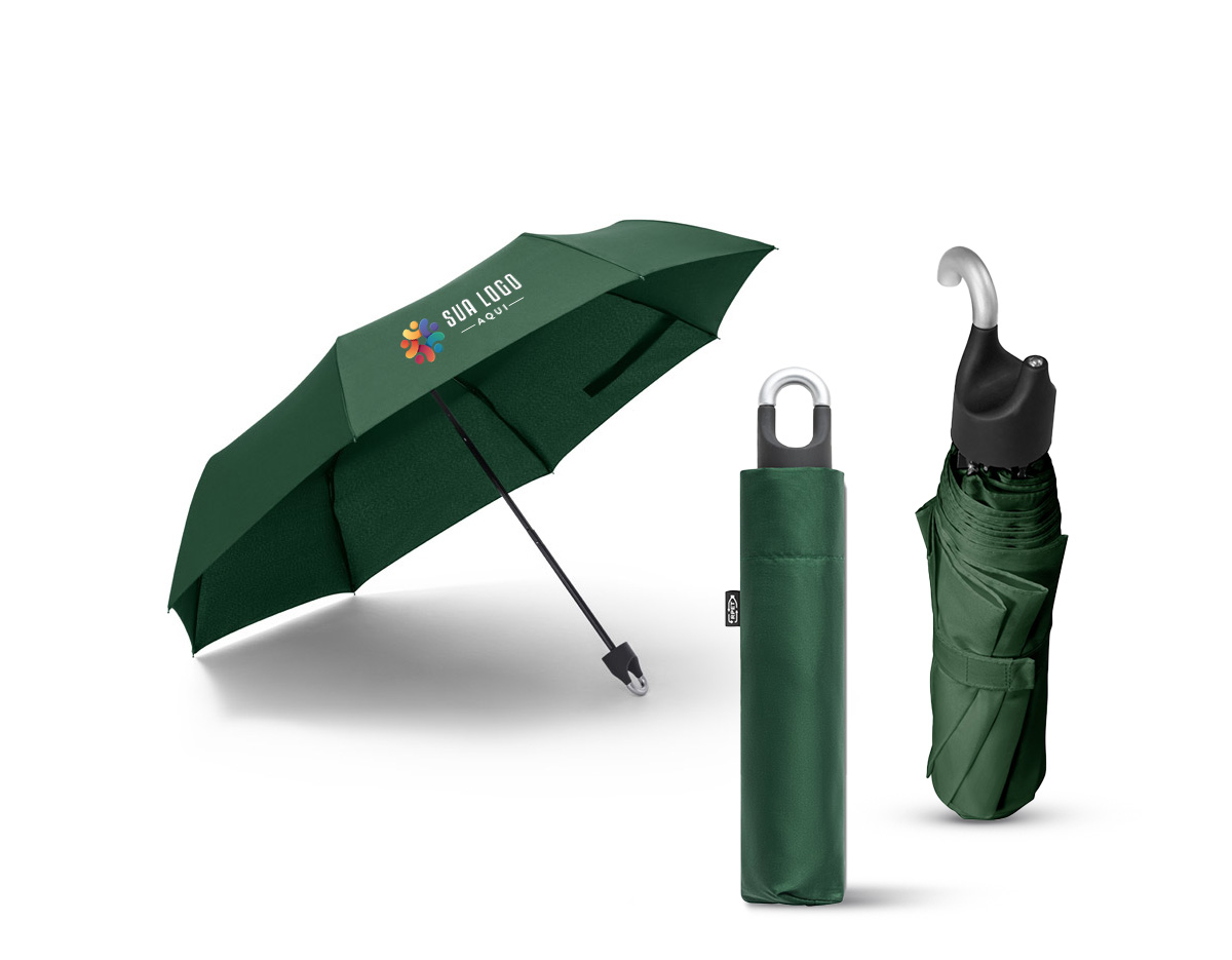 Guarda-chuva confeccionado em poliéster 100% reciclado (rPET) pongee 190T. Possui varetas em fibra de vidro, haste metálica e pega em ABS reciclado. Dobrável em 3 seções, conta com abertura manual e design à prova de vento. Combinando praticidade, resistência e sustentabilidade.