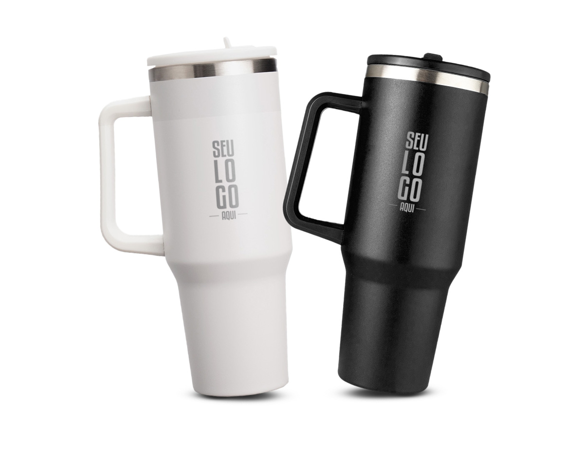 A caneca térmica perfeita para quem busca praticidade e qualidade em um só produto. Com capacidade de 1,2 litros, ela é fabricada em inox 304 com parede dupla, garantindo que a bebida permaneça na temperatura ideal por muito mais tempo. Sua tampa acrílica rosqueável com bico flexível integrado proporciona facilidade no uso com o canudo, enquanto o pegador plástico oferece segurança no manuseio. Acompanha um canudo prático para completar a experiência. Um item indispensável para o dia a dia que une funcionalidade e design moderno.