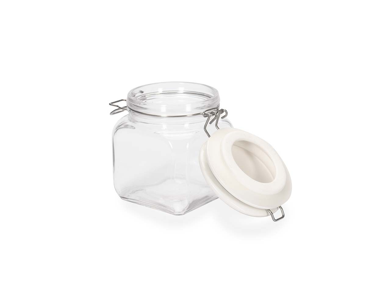 Pote de vidro multifuncional com capacidade de 700ml. Ideal para armazenar alimentos de forma segura, conta com tampa com fechamento hermético, anel de vedação e trava de segurança, garantindo maior conservação e frescor do conteúdo por mais tempo.