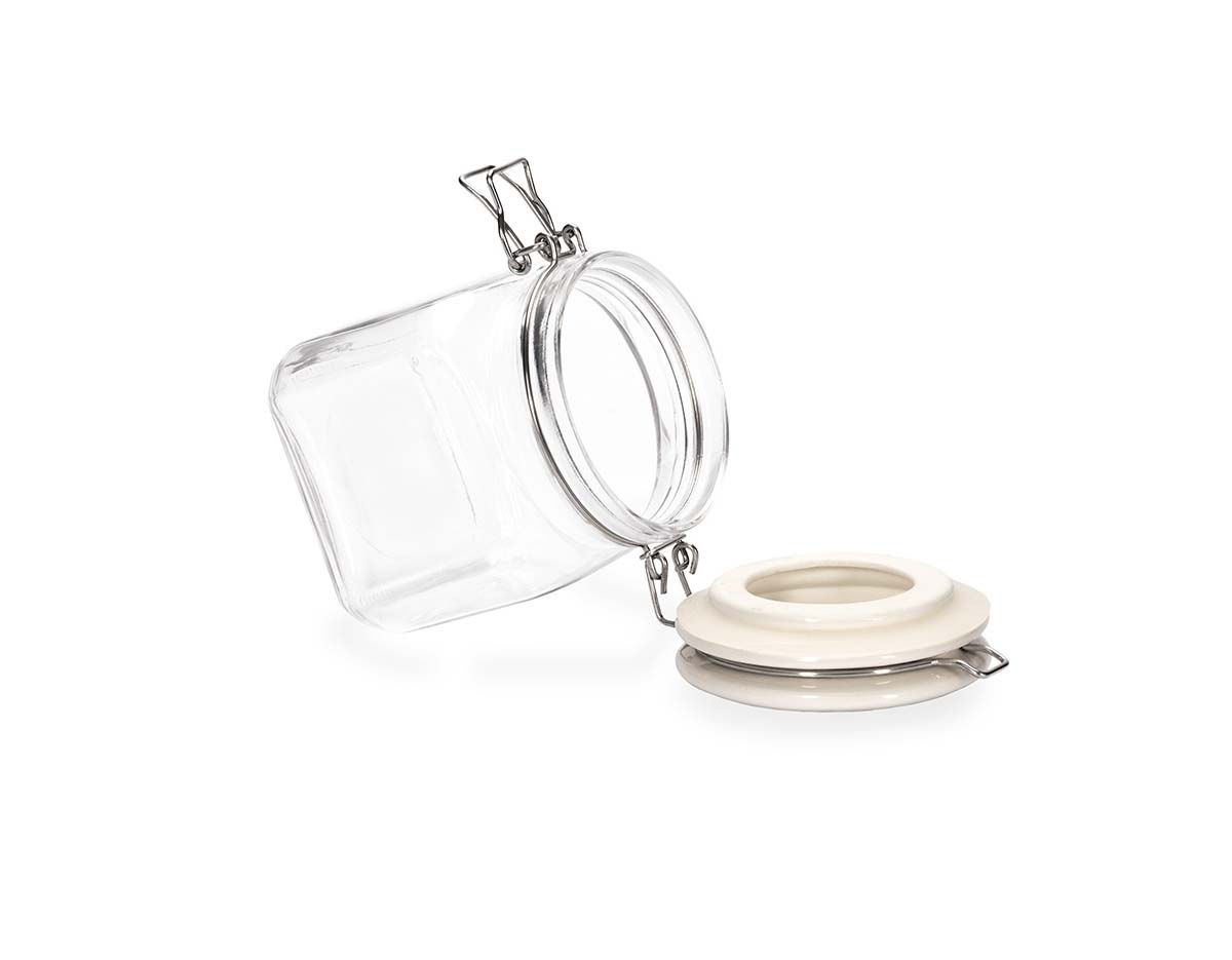 Pote de vidro multifuncional com capacidade de 700ml. Ideal para armazenar alimentos de forma segura, conta com tampa com fechamento hermético, anel de vedação e trava de segurança, garantindo maior conservação e frescor do conteúdo por mais tempo.