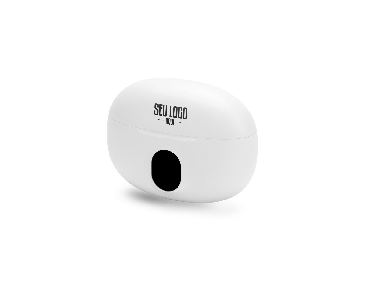 Fones de ouvido wireless em ABS 100% reciclado, com transmissão BT v5.4. A caixa de carregamento tem uma tela digital que mostra o nível de carga e tem uma capacidade de 200 mAh, oferecendo uma autonomia, aproximada, de 4h. Os fones de ouvido permitem atender chamadas, controlar o volume e a playlist do dispositivo móvel. Incluso um cabo de carregamento USB-C