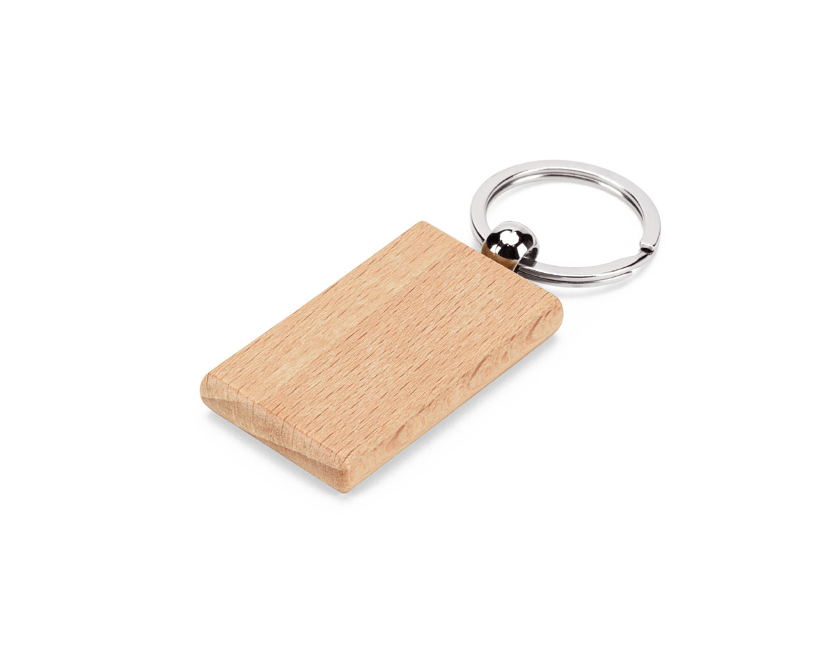 Chaveiro retangular confeccionado em madeira de faia, que combina resistência e elegância natural. Conta com acabamento liso e argola metálica em ferro, garantindo durabilidade e um toque sofisticado. Ideal como brinde corporativo ou acessório pessoal.