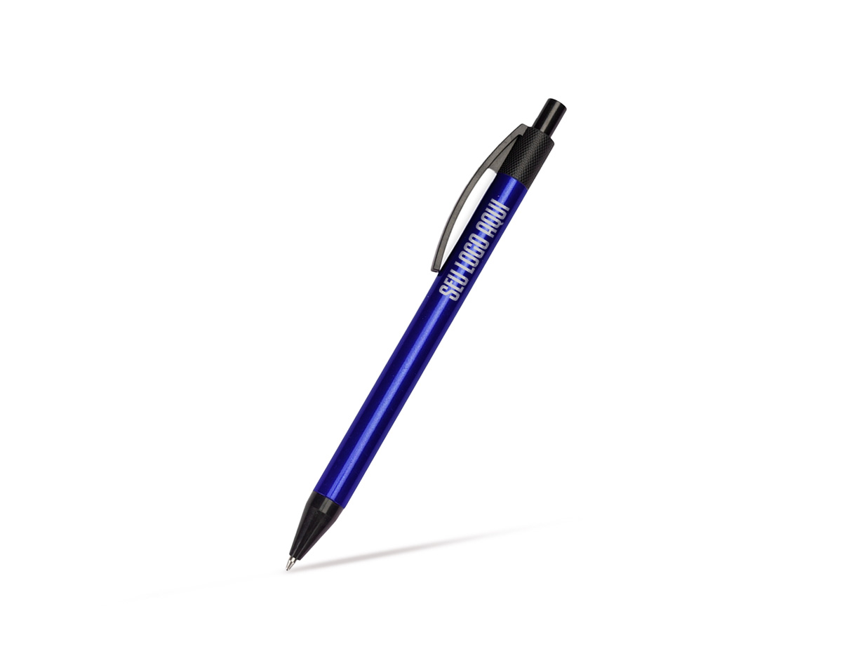 Caneta com corpo metálico, ponteira e clip em plástico. Possui acionamento por clique e carga esferográfica azul de 1.0mm, oferecendo uma escrita suave e precisa com pegada leve e confortável para o uso diário.