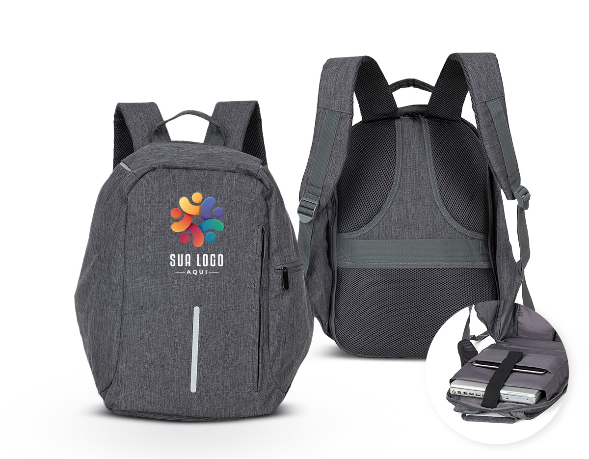 Mochila antifurto impermeável, seu compartimento principal com abertura de zíper na área traseira impossibilita a abertura da mochila nas costas, assim protegendo-o de furtos e trazendo mais segurança para seus objetos de valores. Compartimento principal com bolso para notebook até 15.6 polegadas, bolso para tablet até 9 polegadas, três bolsos para acessórios e bolso com zíper, contém ainda um compartimento frontal e compartimento lateral. Contem faixa reflexiva na área frontal, alça de mãos, acesso para encaixe de malas com puxador, alças para as costas ajustáveis e área traseira com revestimento espumado.