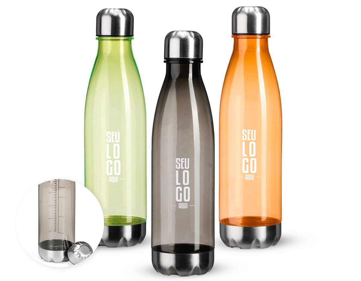 Garrafa plástica translúcida com capacidade de 750 ml e marcação de volume até 700 ml, ideal para acompanhar a rotina com praticidade. Possui base e tampa rosqueável em alumínio, que adicionam resistência e um toque moderno. Um brinde corporativo funcional e de grande apelo visual.