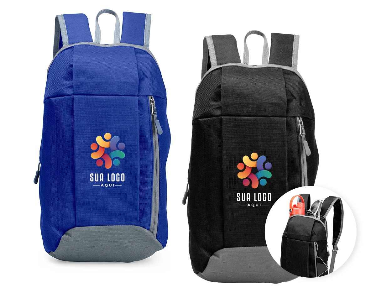 Mochila feita em poliéster impermeável com fechamento em zíper e capacidade para até 9 litros. Possui compartimento interno, um bolso frontal com fechamento em zíper, alça superior em nylon e dois pares de alças traseiras ajustáveis para as costas.