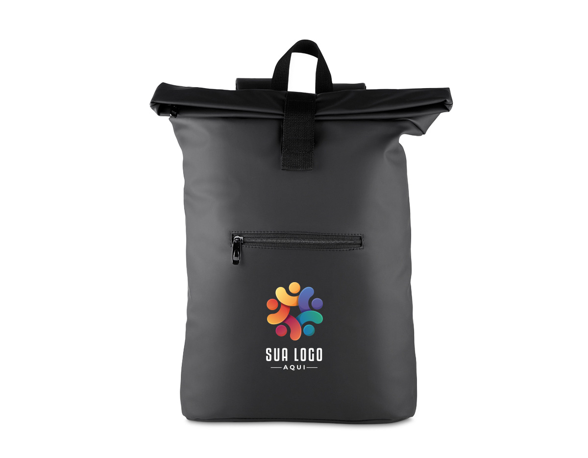 Mochila confeccionada em 100% PU, com interior em poliéster 210D e capacidade de 16,5 litros, unindo design moderno e resistência. Possui compartimento principal com zíper e alça de fechamento em velcro, bolso frontal com zíper e espaço interno para notebook de até 15,6”. Conta ainda com alça de mão e alças de ombro acolchoadas, garantindo conforto no uso diário. Um brinde corporativo elegante, funcional e ideal para o ambiente profissional.