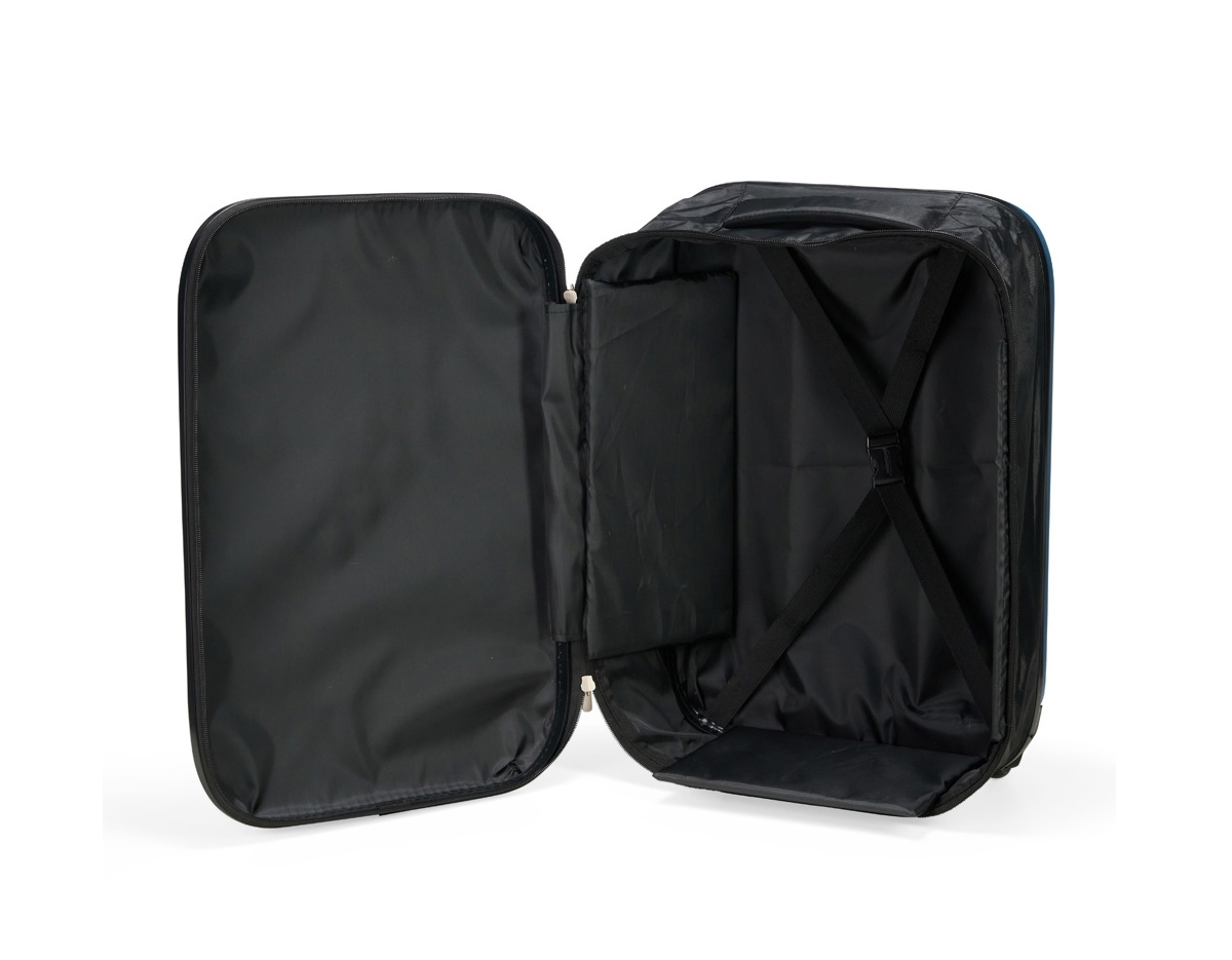 Mala de viagem expansível em ABS com bordas em poliéster que, ao ser expandida, comporta a capacidade máxima de 40 litros. Conta com forro interno em poliéster 210D, cinta compressora para roupas e placas rígidas em PVC que mantêm a armação da mala quando desdobrada. Dispõe ainda de duas rodinhas e alça retrátil em alumínio com puxador em plástico. Acompanha uma faixa em poliéster com seção elástica para envolver a mala dobrada.